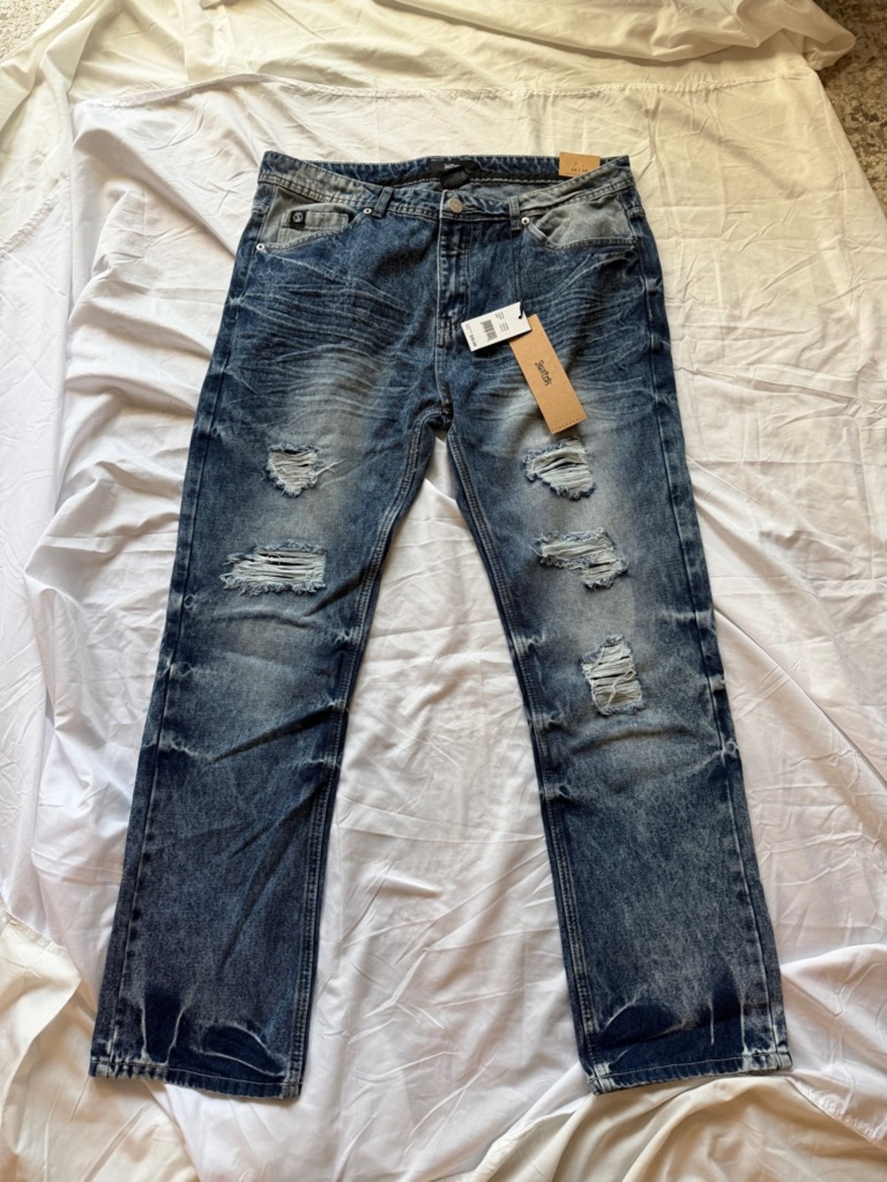 Switch Relaxed Fit Distressed Jeans in Washed Blue - 36x32
